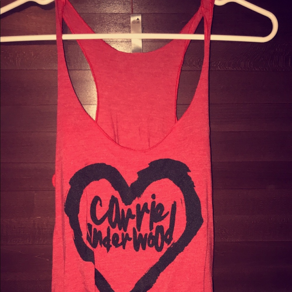 Carrie Underwood tank top